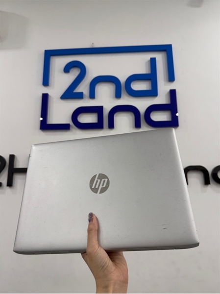 Laptop HP Probook 440 G5 - i5 8250U - 8/500GB HDD/128GB SSD - Màu bạc - Pin 56% chu kỳ sạc 553 - Ngoại hình 97% - Màn phản quang , ám vàng , phím T bung , máy hở , máy trầy , vở nứt nhẹ , mất 4 đế cao su , có dán sticker - Kèm sạc