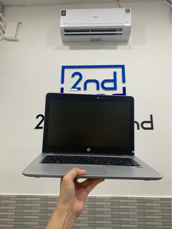 Laptop HP Probook 440G4 - i5-7200U - Ram 4/250GB M2 128 SSD - Pin 65 - Màu bạc - Ngoại hình 97% - Màn tối , phản quang nhiều, loa rè - Kèm sạc