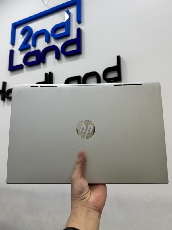 Laptop HP ProBook 450 15.6 inch G9 Notebook - i5 1240P - Ram 32/ 512GB SSD (88%) - Pin 67% - Màu bạc - Ngoại hình 96% - Màn ám , móp góc nặng - Kèm sạc
