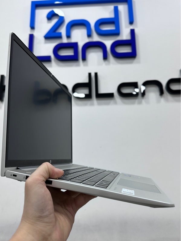 Laptop HP Probook 450 15.6inch G9 Notebook - i5 1240P - Ram 8/512GB SSD (95%) - Pin 30% - Màu bạc - Ngoại hình 97% - Viền ám theo thời gian sử dụng - Kèm sạc bị hở nhẹ