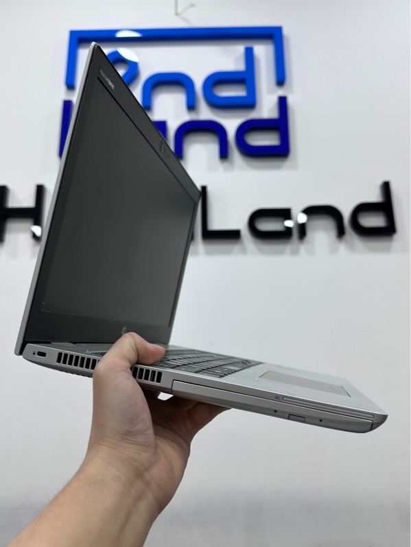Laptop HP ProBook 650 G4 - i5 7200U - Ram 8/256GB SSD (69%) - Pin 100% - Màu bạc - Ngoại hình 97% - Màn ám bụi trong, phím nhật, khe đĩa hở - Kèm sạc