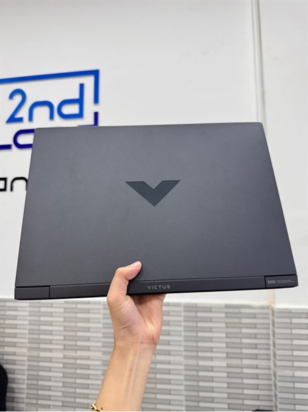 Laptop HP Victus 15 FB1XXX - Ryzen 5 7535HS - RTX 2050 4GB - 16/512 GB SSD - Màu đen - Pin 100% - Ngoại hình 98% - Body, kèm sạc