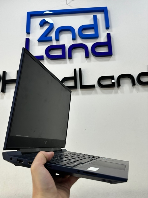 Laptop HP Victus 16-d0xxx - Màn 144Hz - i5 11400H/ RTX 3050Ti - Ram 8/512GB SSD (94%) - Pin 72% - Màu xanh - Ngoại hình 97% - Màn ám nhẹ, hoằn phím nhẹ - Kèm sạc 200w