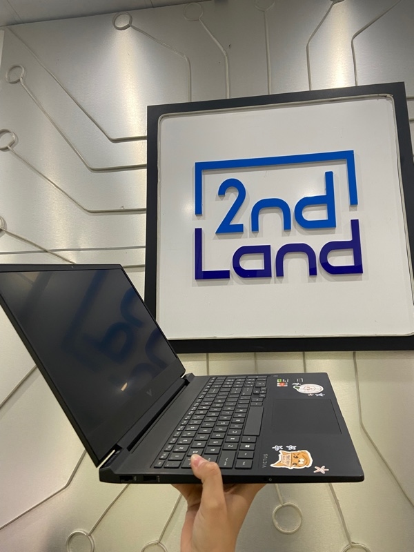 Laptop HP Victus Gaming 16 - S0077AX - AMD Ryzen 7 7840HS - RTX 3050 6G - Ram 16/512GB SSD - Pin 78% - Màu đen - Ngoại hình: 98% - Màn 2 đốm phản quang - Kèm sạc 2