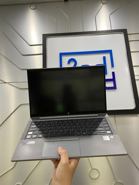 Laptop HP Zbook Friefly 14 G7 - i7-10510U - Ram 16/256GB SSD - Pin 79% - Màu xám - Ngoại hình: 97% - Mất 2 đế cao su, màn rộp in phím, 2 đốm phản quang, góc trên 2 đốm vàng, touchpad vật lý cứng - Kèm sạc 1