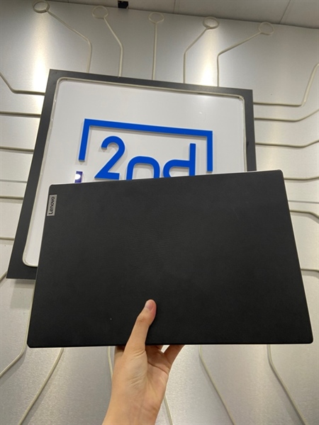 Laptop Lenovo 82KA - i5-1135G7 - Ram 16/256GB SSD - Pin 84% - Màu đen - Ngoại hình: 97% - Màn ám hồng, in phím nhẹ, mất 1 đệm cao su mặt đáy - Body - Kèm sạc