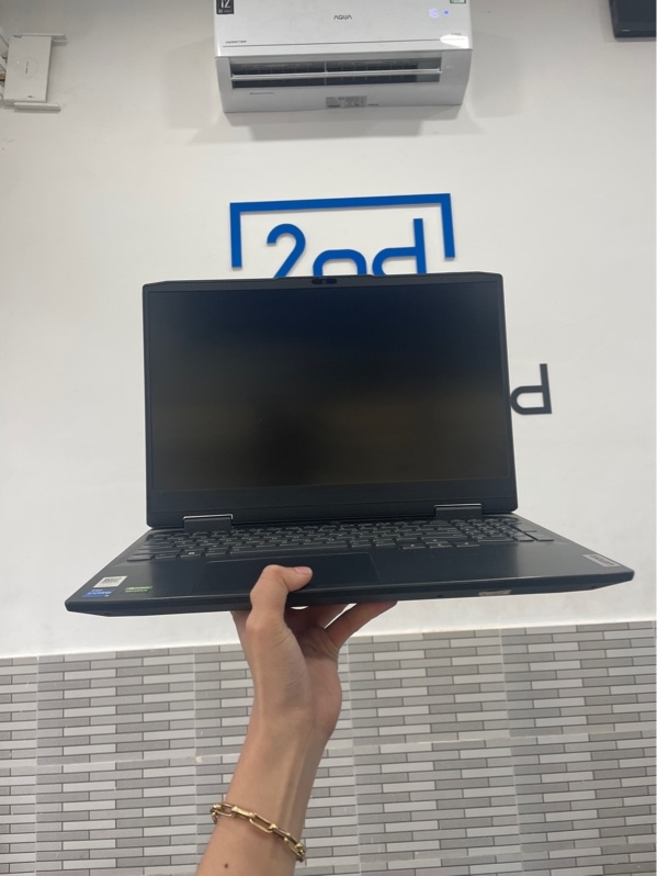 Laptop Lenovo 82s9 - i5-12500h - Ram 8/512 - RTX 3050 - Màu xám - Pin 92% - Ngoại hình: 97% - Màn trầy ám hồng - Kèm sạc