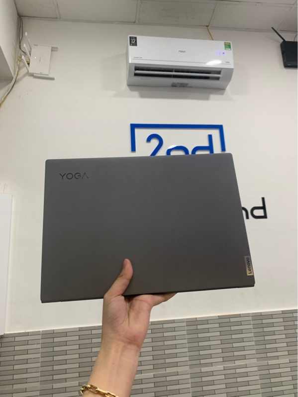 Laptop Lenovo 82SV - i7-1260p - Ram16/512gb - Màu xám - Pin 88% - Ngoại hình: 97% - Màn ám vàng, trầy cấn - Kèm sạc