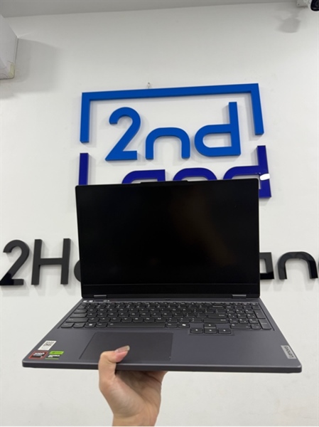 Laptop Lenovo 83LQ (Legion 5 R7000 Aph9) - Ryzen 7 8745H/RTX4060 - 16/512GB SSD - Màu xám - Pin 98% chu kì sạc 62 lần - Ngoại hình 97% - bể góc 2 cổng type-c không nhận - Box , sạc 230W 3