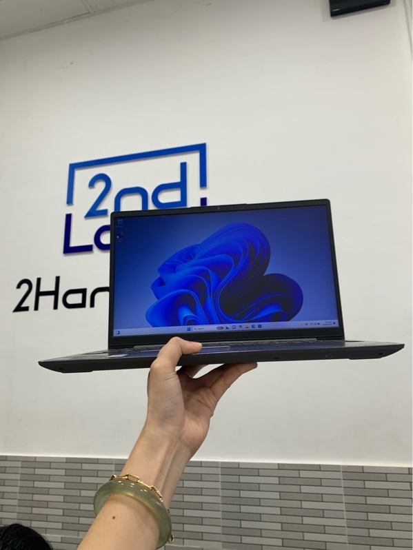 Laptop Lenovo IdeaPad 3 82H8 - i5-1135G7 - 12GB/512GB - Màu xám đậm - Pin 89% - Ngoại hình: 97% - Kèm sạc