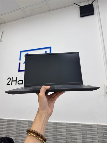 Laptop Lenovo IdeaPad 5 15JIL05 - i5-1135G7 - RAM 8/512SSD - Màu vàng - Pin 80% - Viền ám vàng - Kèm Sạc 1