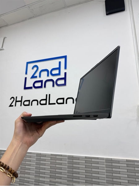 Laptop Lenovo IdeaPad 5 15JIL05 - i5-1135G7 - RAM 8/512SSD - Màu vàng - Pin 80% - Viền ám vàng - Kèm Sạc 2