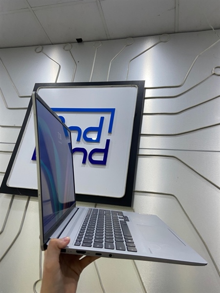 Laptop Lenovo iDeapad 5 Pro 82L5 - 60HZ - AMD Ryzen 7 5800U - Ram 16/512GB SSD - RTX 3050 - Pin 89% - Màu xám - Ngoại hình: 98% - Màn ám hồng - Kèm sạc 2