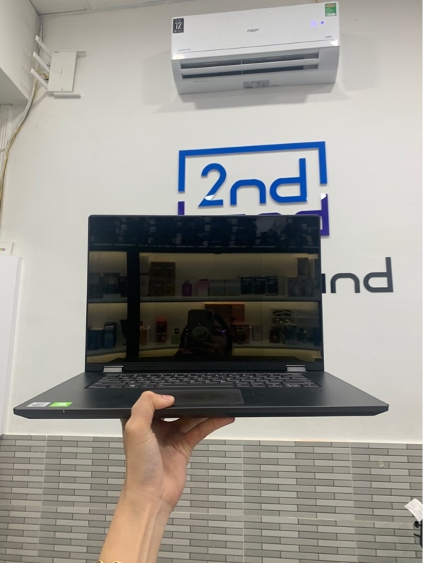 Laptop Lenovo ideapad flex 81hx - i7-10510U - Ram 16gb/ssd 512gb - Màu đen - Pin 78% - Ngoại hình: 96% - Cấn bể vỏ, màn ám hồng lướt - Kèm sạc