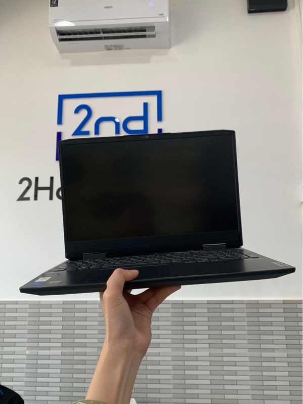 Laptop Lenovo ideapad gaming 8259 - i5-12500H - 16GB/512GB SSD - RTX 3050 - Màu đen - Pin 91% - Ngoại hình: 97% - Màn trầy, ám hồng, bể bàn lề 2 bên, loạn touchpad, trầy body - Kèm sạc