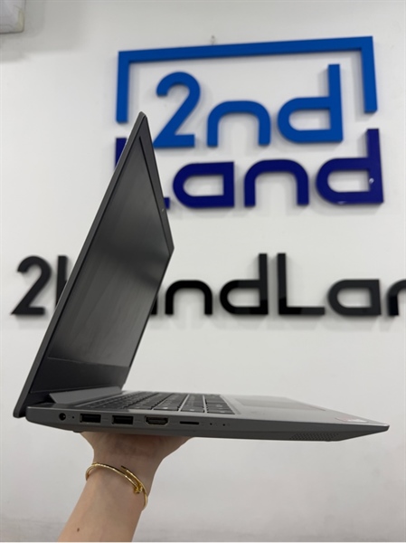 Laptop Lenovo Ideapad Slim 1-14AST-05GB - AMD A6-9220E - 4/64GB SD - Màu bạc - Pin 85% chu kỳ sạc 28 - Ngoại hình 97% - Màn ám vàng , hằn phím , mặt A trầy , mất 2 ốc đáy - Kèm sạc 1