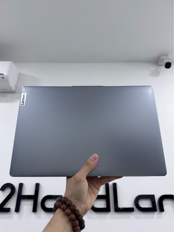 Laptop Lenovo IdeaPad Slim 3 15ABR8 - Ryzen 5 5625U - 16/512Gb SSD - Màu xám - Pin 100% chu kỳ sạc 30 - Ngoại hình 97,5% - Màn ám vàng nhẹ, body trầy xước - Kèm sạc