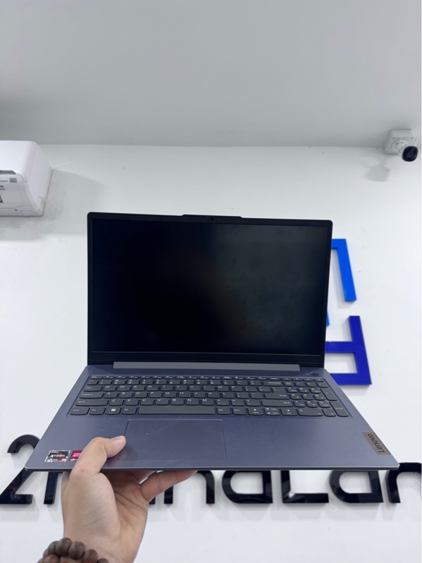Laptop Lenovo IdeaPad Slim 3 15ABR8 - Ryzen 5 5625U - 16/512Gb SSD - Màu xám - Pin 100% chu kỳ sạc 30 - Ngoại hình 97,5% - Màn ám vàng nhẹ, body trầy xước - Kèm sạc