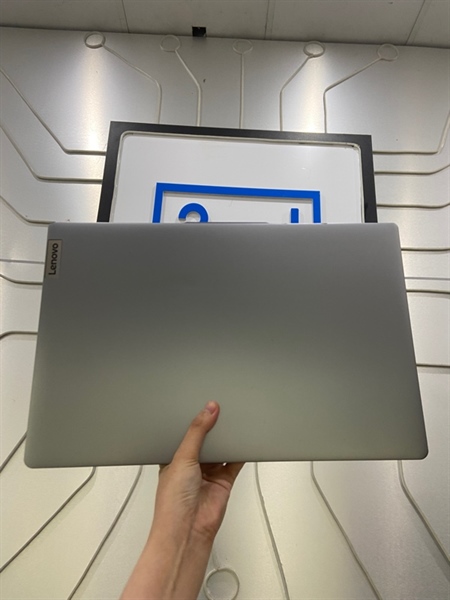 Laptop Lenovo Ideapad slim 3 -15IAH8 - i5-12450H - Ram 8/512GB SSD - Pin 97% - Màu đen - Ngoại hình: 98% - Kèm sạc