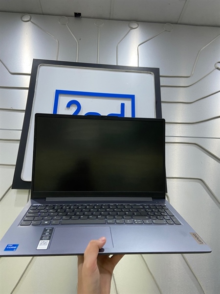 Laptop Lenovo Ideapad slim 3 -15IAH8 - i5-12450H - Ram 8/512GB SSD - Pin 97% - Màu đen - Ngoại hình: 98% - Kèm sạc 1