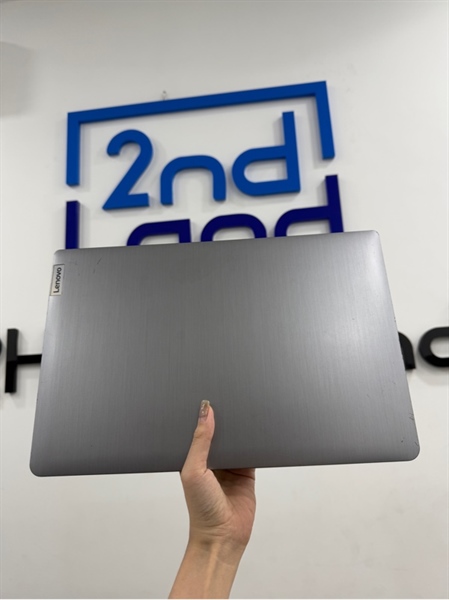 Laptop Lenovo Ideapad Slim 3(82H8) - i5 1135G7 - 20/256GB SSD - Màu bạc - Pin 78% chu kì sạc 801 - Ngoại hình 97% - Màn hằn phím , màn ám vàng , viền tróc sơn - Kèm sạc