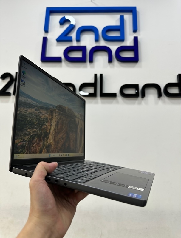 Laptop Lenovo IdeaPad Slim 3 - i7 13620H - Ram 16/512GB SSD(100%) - Pin 99% - Màu xám - Ngoại hình 97% - Kèm sạc