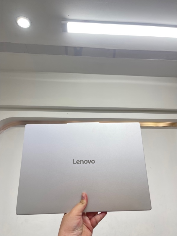 Laptop Lenovo IdeaPad Slim 5 OLED 15ARP10 - Ryzen 7 - 7735HS 16gb - ddr5 512gb - Màn oled 2560 x 1600, 165hz - Màu xám - Pin 98% - Ngoại hình 98% - Kèm sạc
