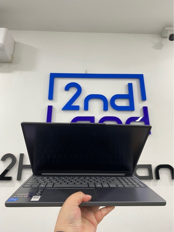 Laptop Lenovo IdeapadSlim 3 15IRH10 - i5-13420H - 24/512GB SSD - Màu xám - Pin 100% chu kì sạc 7 lần - Ngoại hình 98% - Màn trầy nhẹ - Kèm sạc - Còn BH Hãng đến 06/07/2027