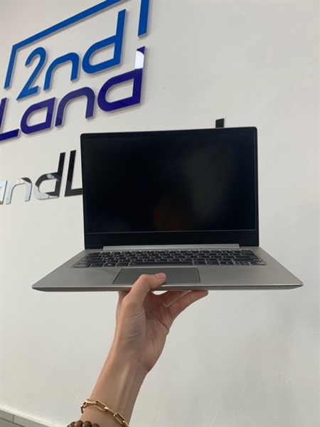 Laptop Lenovo Idepad 530S (81H1) Ryzen 3-2200U - 8/128GB - Màu trắng - Pin 78% - Ngoại hình: 96% - Màn tối 4 góc + phản quang + ám hồng, loa rè - Body, kèm sạc 1