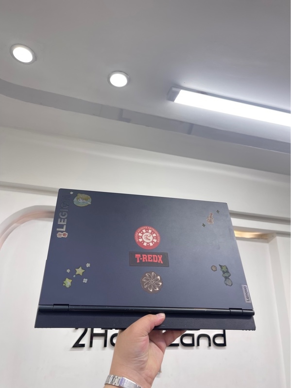 Laptop Lenovo Legion 5 15 ARH05 - Ryzen 5 - 4600H 8/512ssd - GTX 1650 4G - Màu đen - Pin 87% - Ngoại hình 97% - màn cháy, cấn góc màn, nứt khung tản nhiệt dán siticker - Kèm sạc