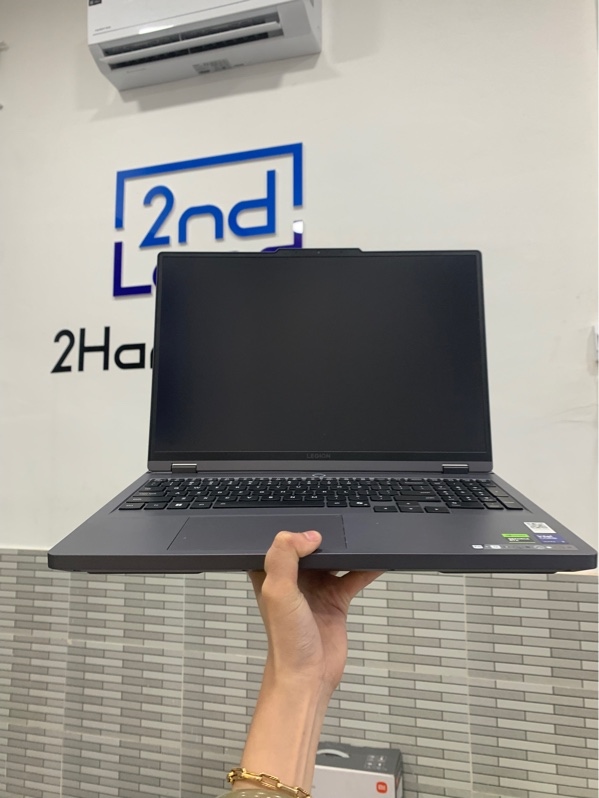Laptop Lenovo Legion 5 Pro 83NX - Core ultra 9 275HX - RTX 5060 8gb - Ram 32gb/ssd 1tb - Pin 100% - Ngoại hình: 98% - Kèm sạc
