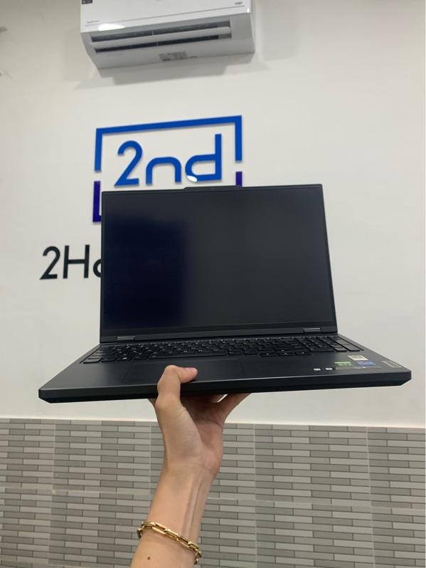 Laptop Lenovo Legion 5Pro 82WK - i7-13700HX - 16GB/512GB SSD - RTX 4060 - Màu đen - Pin 89% - Ngoại hình: 98% - Màn trầy, ám hồng- Kèm sạc