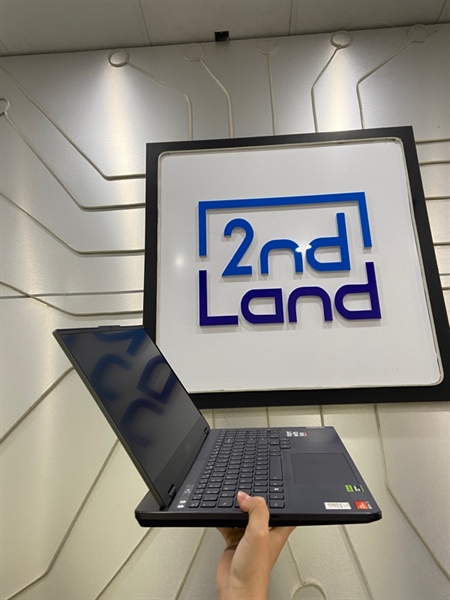 Laptop Lenovo Legion R7000 - Ryzen 7 7840H - RTX 4060 - Ram 32/1TB SSD - Pin 86% - Màu xám - Ngoại hình: 97% - cấn màn in phím, chết 1 điểm ảnh, lỗi nút camera - Kèm sạc 2