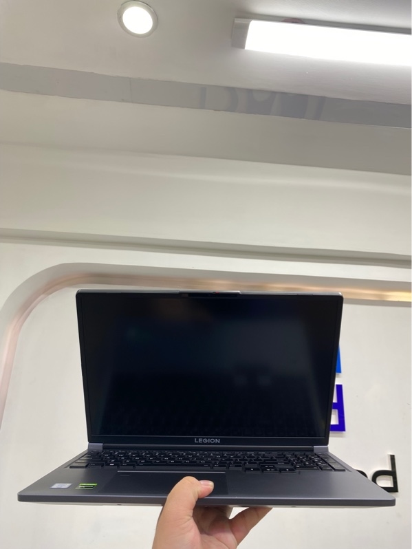 Laptop Lenovo Legion SH106 - i7 6700hq - 32/1TB SSD ( SATA ) - GTX 1060 - Màu xám - Pin 100% - Ngoại hình 98% - Kèm sạc