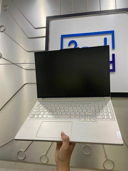 Laptop Lenovo Legion Y9000X IRH8 - I7 13900H - Ram 16/1TB - Card 4060 - Màn 16inch 3k - Pin 85% - Màu trắng - Ngoại hình: 97% - Liệt vài phím - Kèm sạc