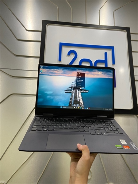 Laptop Lenovo LOQ 15APH8 82XT - Ryzen 7 7840HS - RTX 4050 - Ram 8/512GB SSD - Pin 88% - Màu xám - Ngoại hình: 97% - Kèm sạc 1