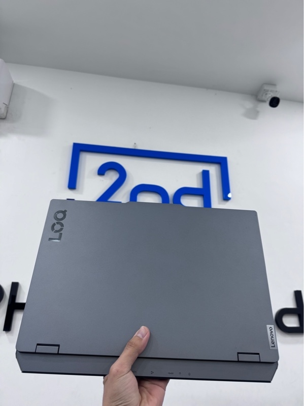 Laptop Lenovo LOQ 15ARP9 - Ryzen 5 7235HS 16/512GB SSD - card RTX 3050 6GB - Màu xám - Pin 100 chu kỳ sạc 14 - Ngoại hình 98% - Màn hở sáng nhẹ,ám vàng dưới. Touchpad trầy nhẹ, phím mòn nhẹ - Kèm sạc zin 170w, kèm túi