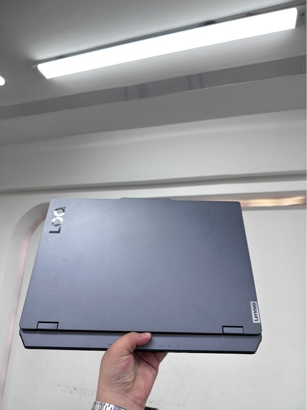 Laptop Lenovo LOQ 15IAX9 83GS - i5-12450HX - 16/512gb - nvidia geforce rtx 3050 6Gb - Màu xám - Pin 100% - Ngoại hình 97.5% - Kèm sạc