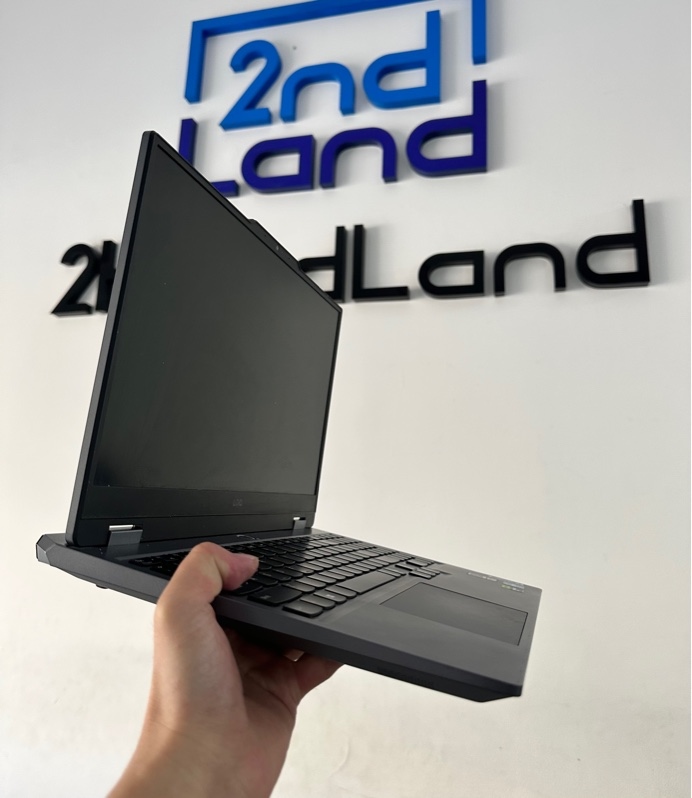 Laptop Lenovo LOQ 15IAX9 83GS001RVN - i5 12450HX/12GB/512GB PCI - Pin 93% - Màu đen - Ngoại hình 97% - Tình trạng màn sọc mép trên nhẹ khó thấy - Kèm sạc