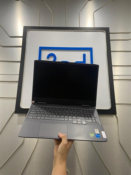 Laptop Lenovo LOQ 82XV - i5-13420H - Ram 8/1TB SSD RTX 3050 - Màu xám - Ngoại hình: 97% - Pin chai, trầy mặt A, viền hở sáng - Body - Kèm sạc 1