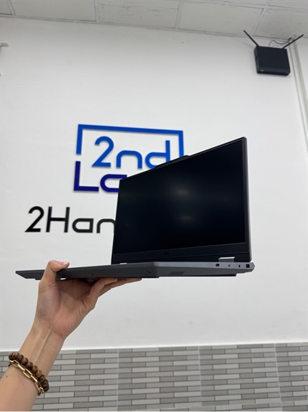 Laptop Lenovo LOQ 836S - RTX 3050 6GB - i5-12450HX - Ram 24GB - Pin 98% - Ngoại hình 97,5% - Vỏ trầy - Body, kèm sạc 2