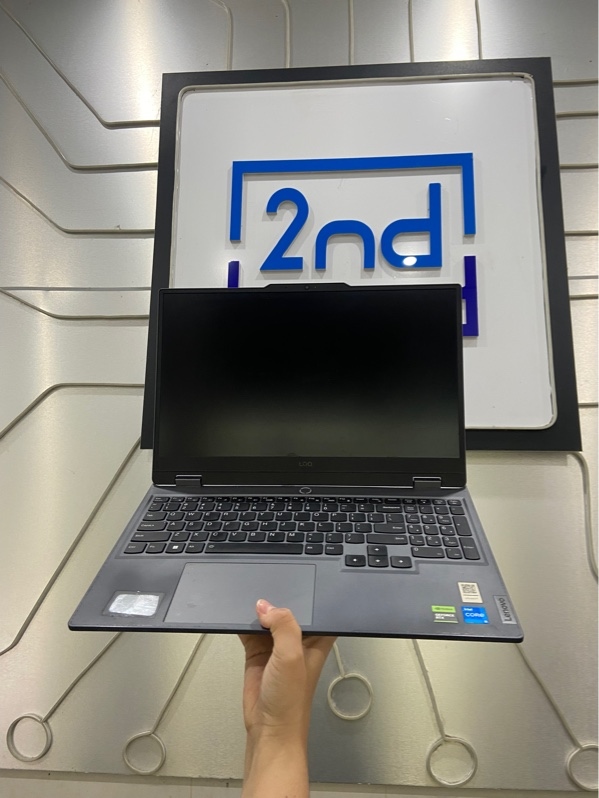 Laptop Lenovo LOQ 83GS - I5-12450HX - RTX 2050 - Ram 16/512GB SSD - Pin 90% - Màu xám - Ngoại hình: 97% - Viền ám vàng - Kèm sạc