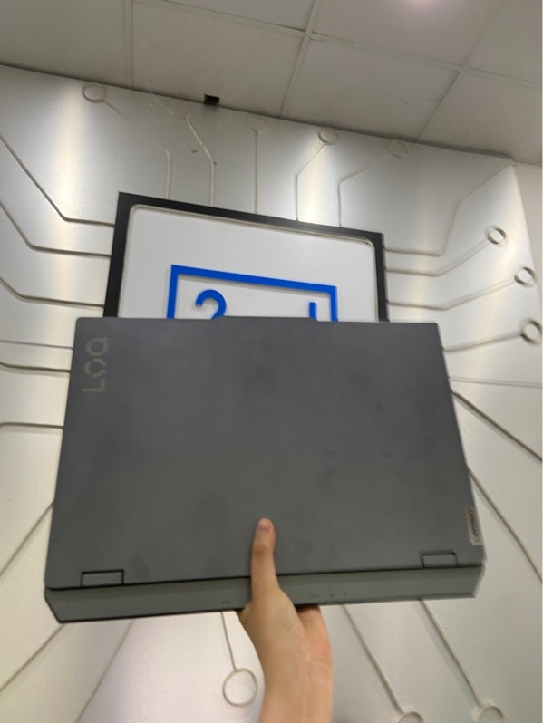 Laptop Lenovo LOQ 83GS - Sức Khoẻ Ổ 97 - Intel Core i5-12450HX - RTX 2050 - Ram 8/512GB SSD - 144Hz - Pin 91% - Màu xám - Ngoại hình: 97% - Màn ám vàng Viền, in phím nhẹ, hở sáng - Kèm sạc