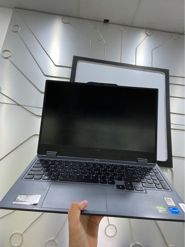 Laptop Lenovo LOQ 83GS - Sức Khoẻ Ổ 97 - Intel Core i5-12450HX - RTX 2050 - Ram 8/512GB SSD - 144Hz - Pin 91% - Màu xám - Ngoại hình: 97% - Màn ám vàng Viền, in phím nhẹ, hở sáng - Kèm sạc