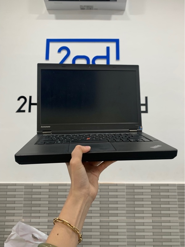 Laptop Lenovo T440P - I5-4300M - Ram 8GB/256GB SSD - Màu đen - Pin 50% - Ngoại hình: 97% - Màn phản quang, viền ám vàng, loa rè - Kèm sạc