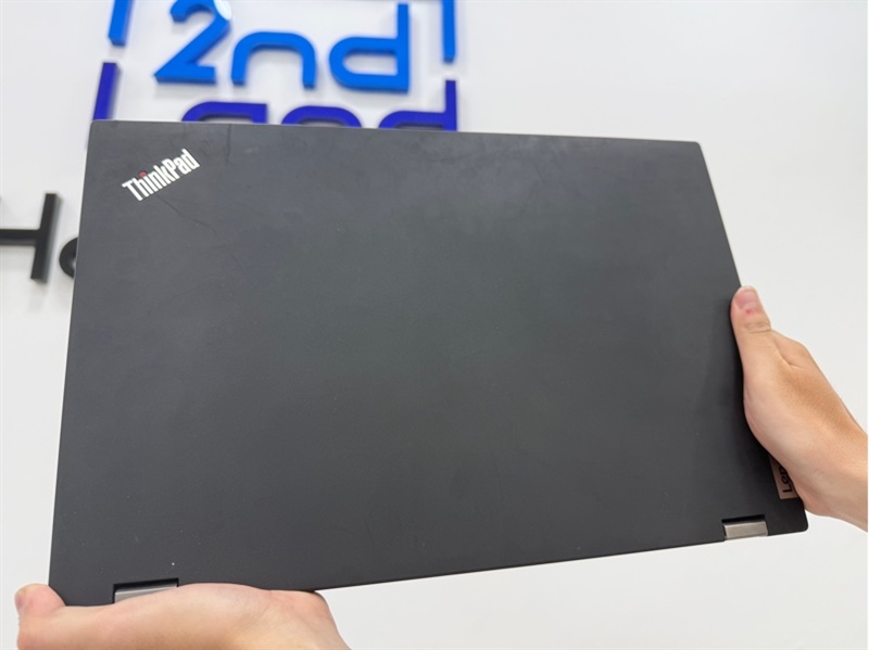 Laptop Lenovo Thinkpad 20ST - 7 - 107 50H - Quadro T2000 - Ram 48GB/512 SSD - Pin 100% - Màu đen ngoại hình 98% - Phản quang 2 đốm , chết 1 điểm ảnh - Body - Kèm sạc 1