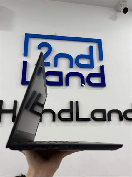 Laptop Lenovo Thinkpad A285 - Ryzen 5 pro 2500W/Radeon Vega Mobile GFX - 8/128GB SSD - Màu đen - Pin 82% 131 chu kì sạc - Ngoại hình 98% - Phím nhật - Mặt A bị chảy nhựa , màn ám vàng , màn trầy , bản lề dưới hằn phím - Kèm sạc 1