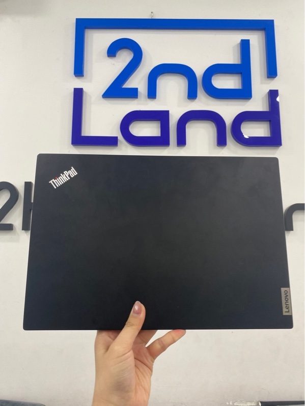 Laptop Lenovo Thinkpad E14 gen 2 - i5-1135G7 - 8GB/SSD 512GB - Màu đen - Pin 87% - Ngoại hình 97% - viền trầy xước, màn trầy, tối viền, góc dưới màn có 2 đốm vàng, 4 góc trầy cấn, vỏ hở - Kèm sạc