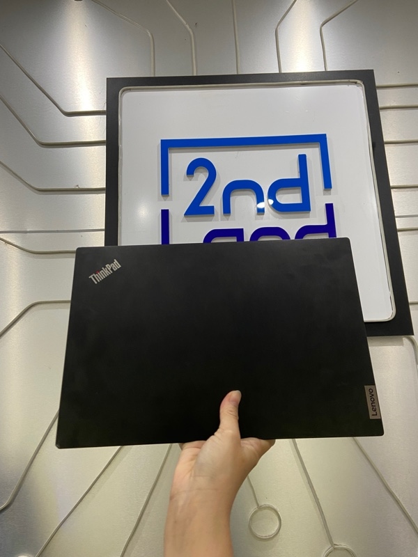 Laptop Lenovo ThinkPad E14 Gen 4 - i7 1255U - Ram 8/256GB SSD - Pin 84% - ám màn nhẹ - Màu đen - Ngoại hình: 97% - Kèm sạc