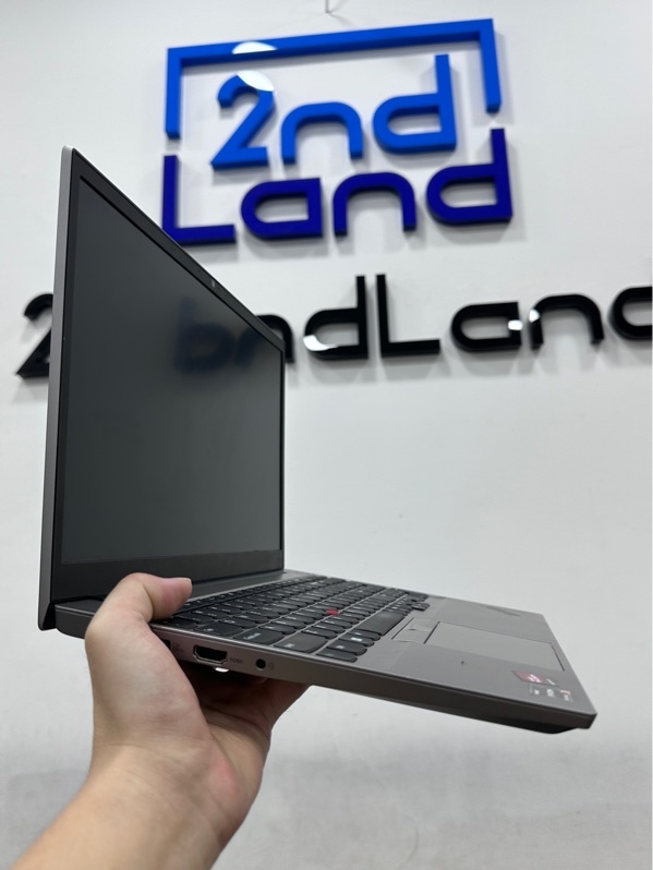 Laptop Lenovo Thinkpad E15 Gen 4 - Ryzen 7 5825U 16/512GB SSD (97%) - Pin 91% - Màu xám - Ngoại hình 97% - Màn ám phản quang - Kèm sạc